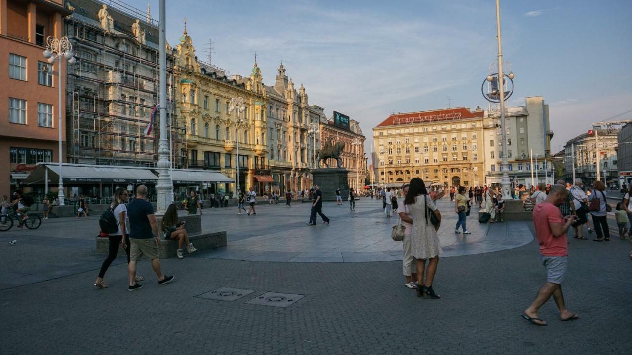 Karlo Main Square Apartments Zagreb Exterior photo